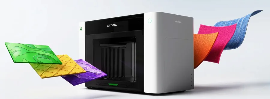 xTool O1 Omni Printer UV-Direktdruck auf Acryl, Holz und Textil